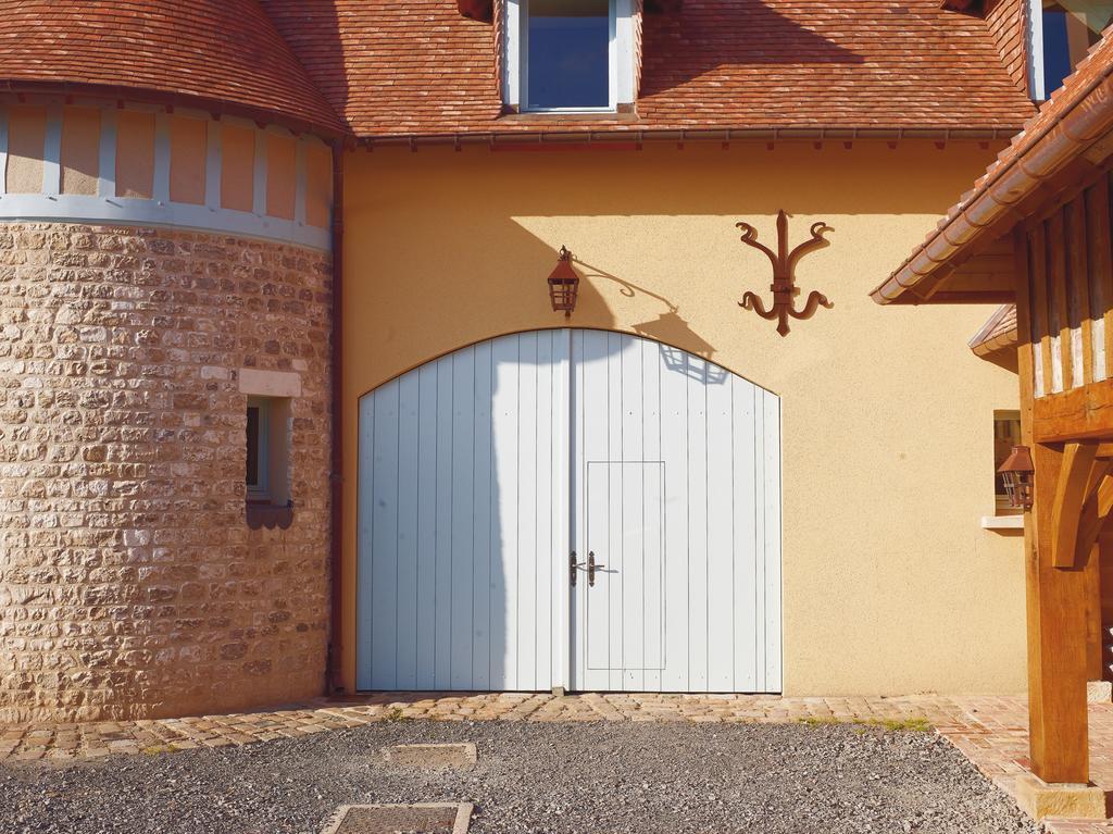 La porte bleue Trouville-sur-Mer Extérieur photo